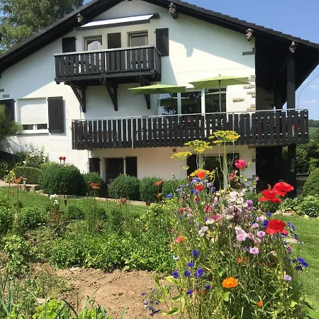 Am Wald Apartment *
